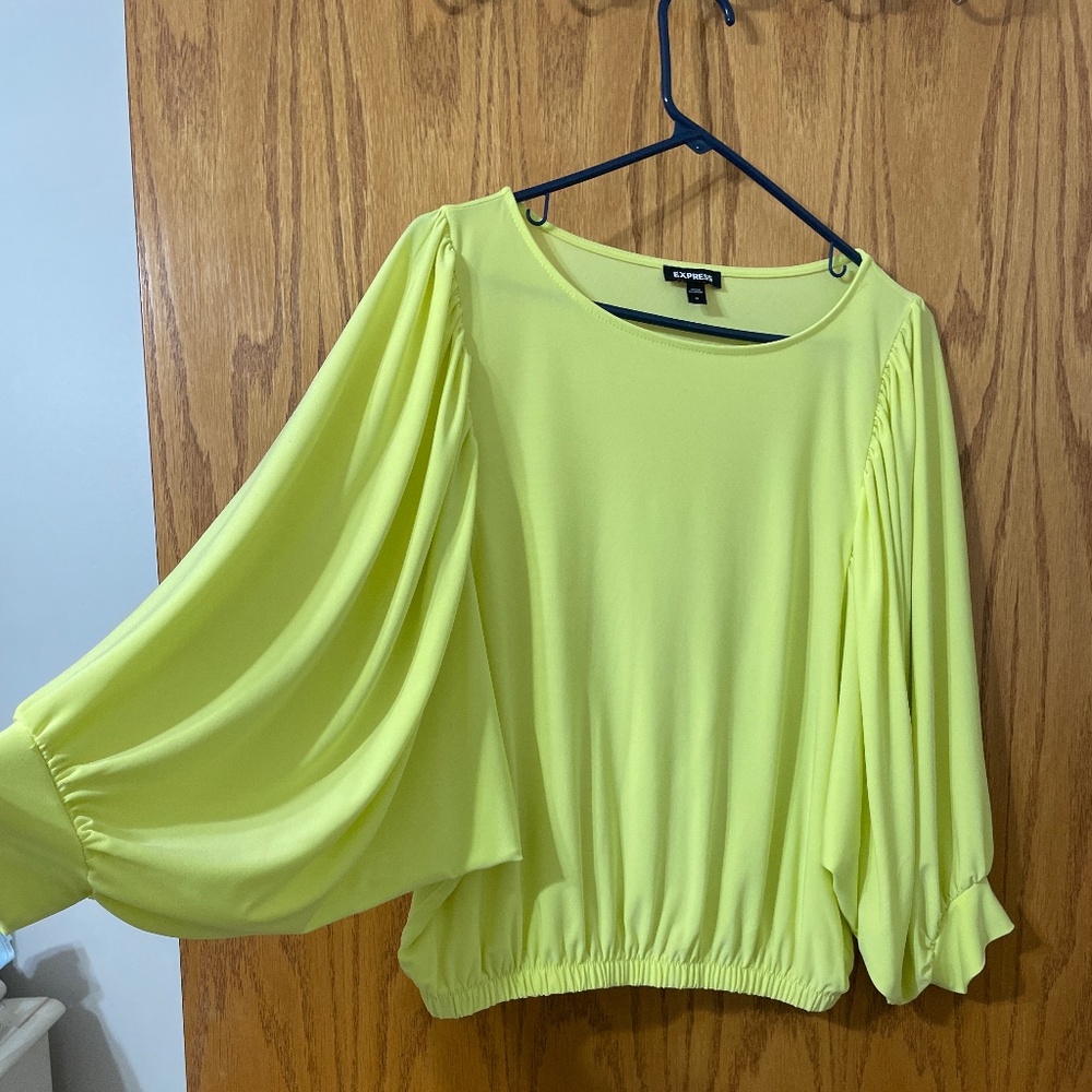 Lime / yellow balloon sleeve top from Express size medium